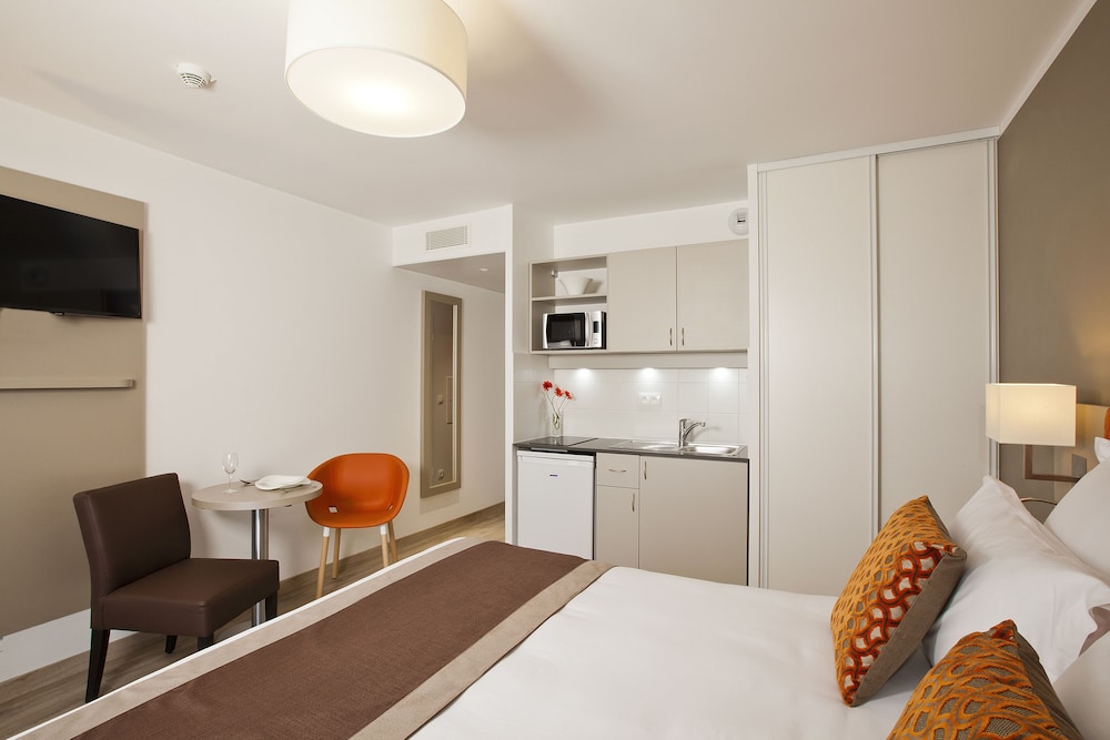 residhome paris rosa parks