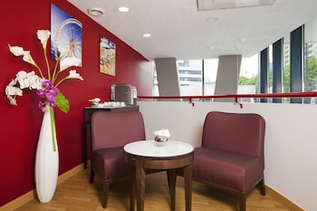 Residhome Paris Rosa Parks,Paris>>Parc De La Villette,3 star