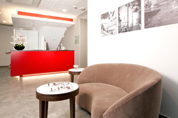 residhome paris rosa parks