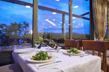 golden city hotel