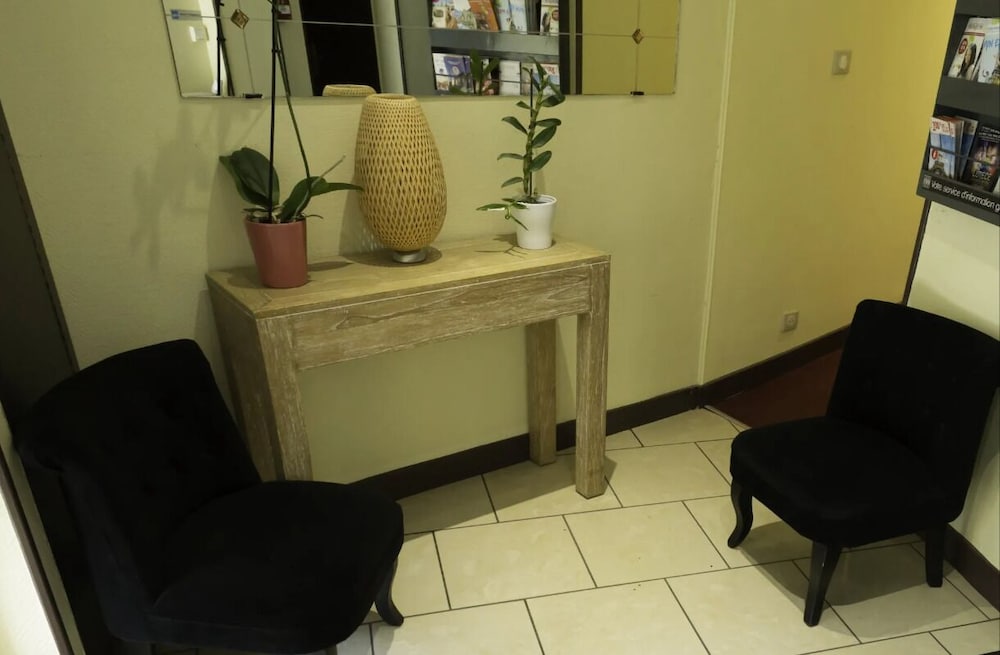 hotel de paris la defense