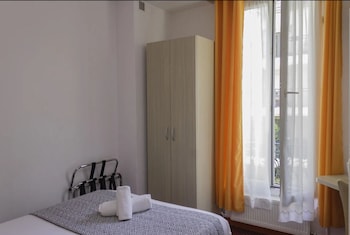 hotel de paris la defense