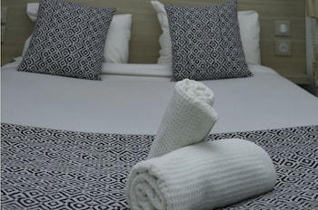 hotel de paris la defense