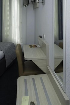 hotel de paris la defense