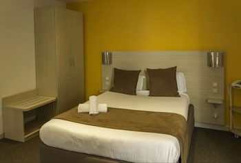 hotel de paris la defense