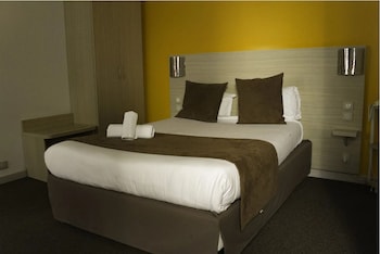 hotel de paris la defense