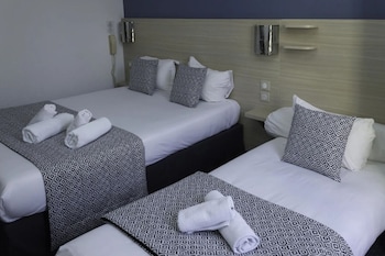 hotel de paris la defense