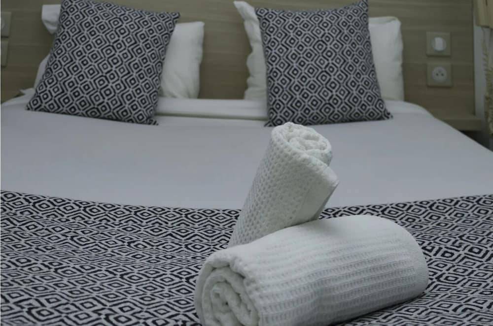 hotel de paris la defense