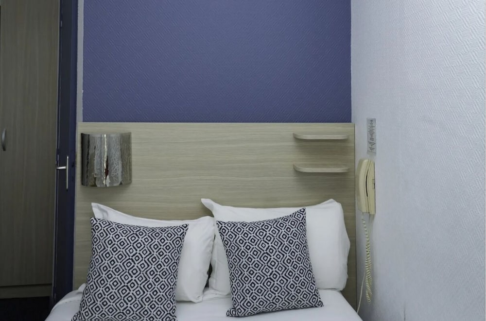 hotel de paris la defense