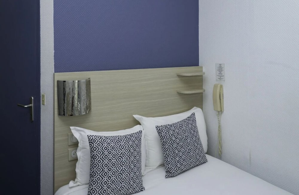 hotel de paris la defense