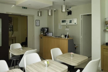 hotel de paris la defense