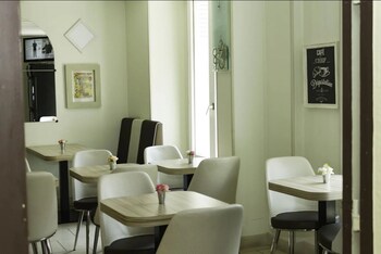 hotel de paris la defense