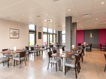 hotel lhorizon restaurant la fougassette