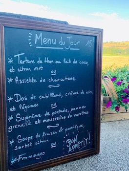 hotel lhorizon restaurant la fougassette