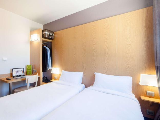 bandb hotel paris est bobigny
