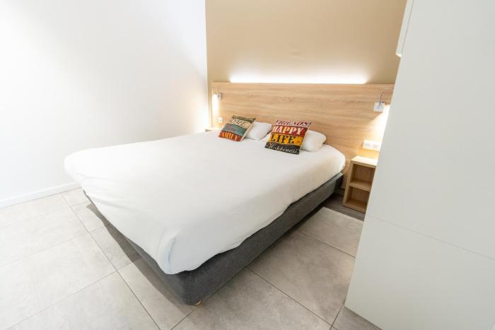 kyriad residence cabries