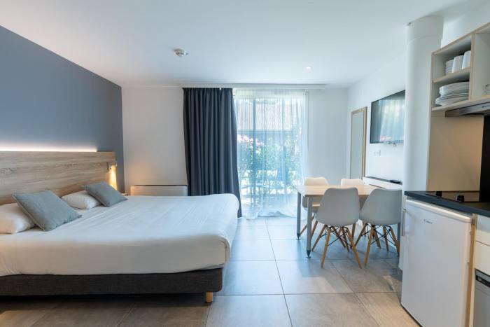 kyriad residence cabries