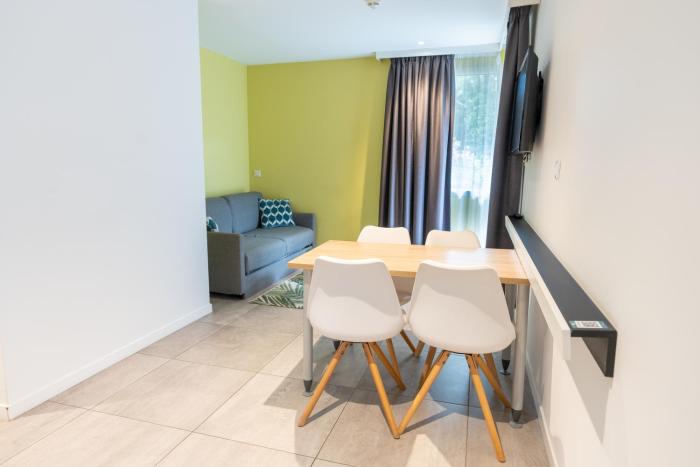 kyriad residence cabries