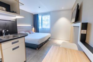 kyriad residence cabries