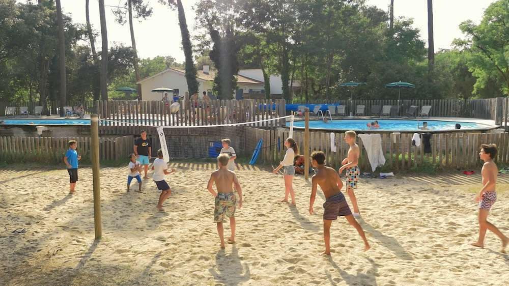camping huttopia oleron les pins