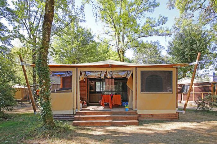 camping huttopia oleron les pins