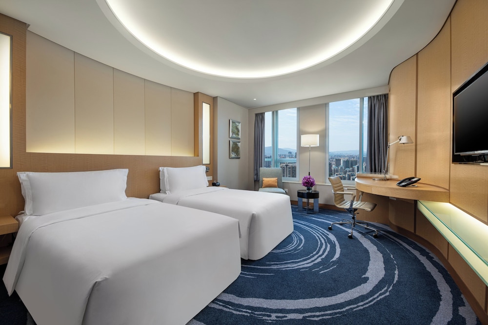 crowne plaza shenzhen futian by ihg