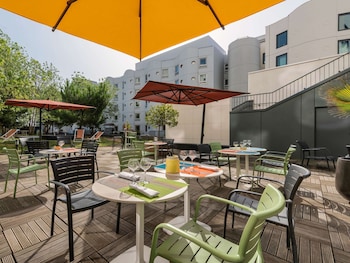 novotel paris coeur dorly airport