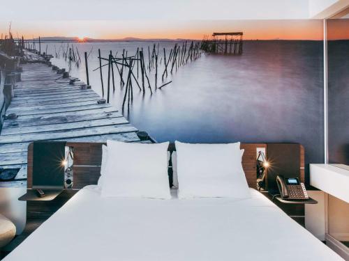 novotel paris coeur dorly airport