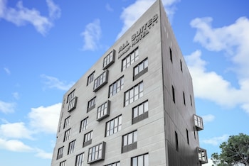 All Suites Appart Hotel Bordeaux Marne,Near St. Michael Basilica,3 star