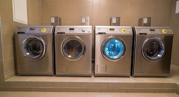 all suites appart hotel bordeaux marne