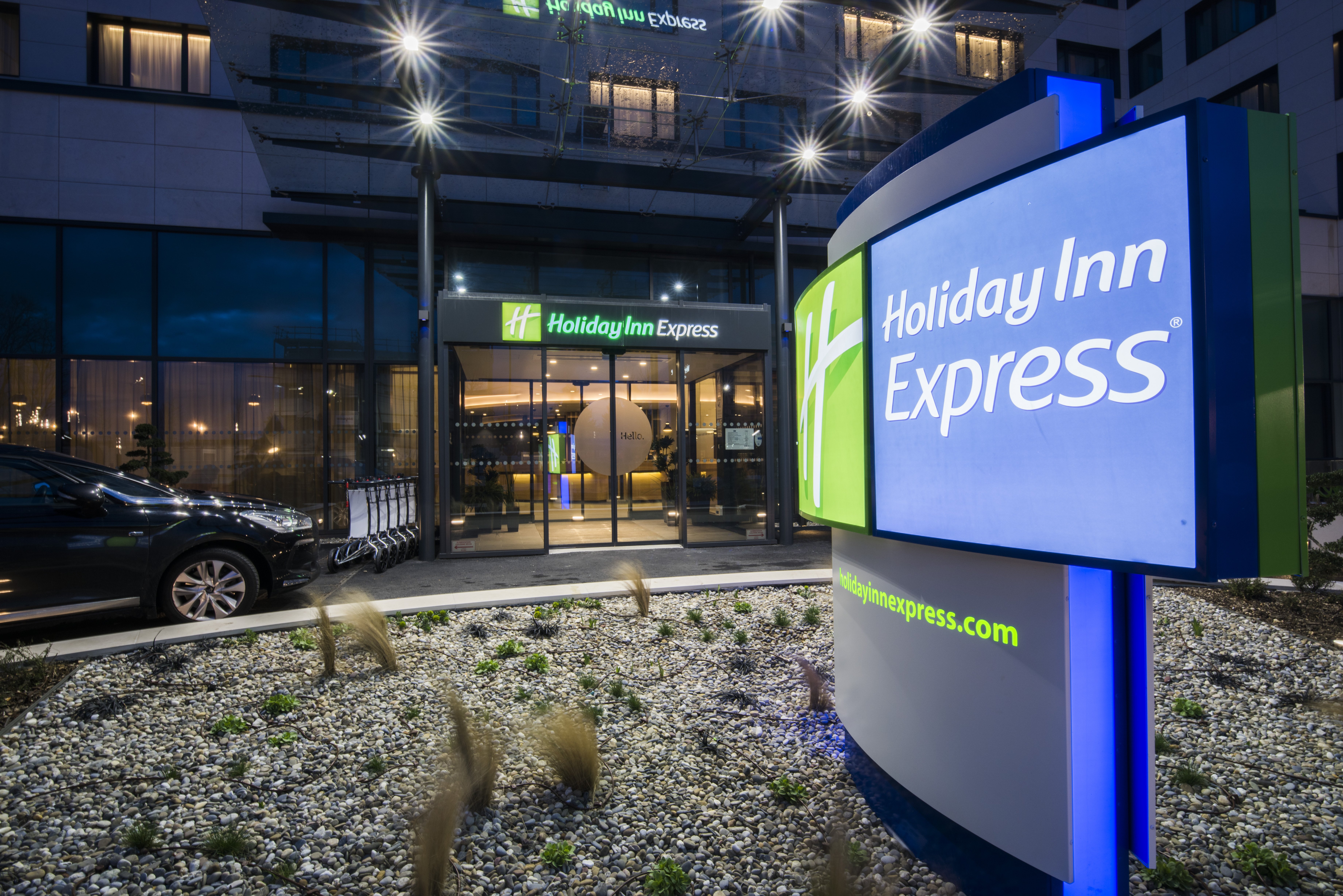 holiday inn express paris cdg airport by ihg