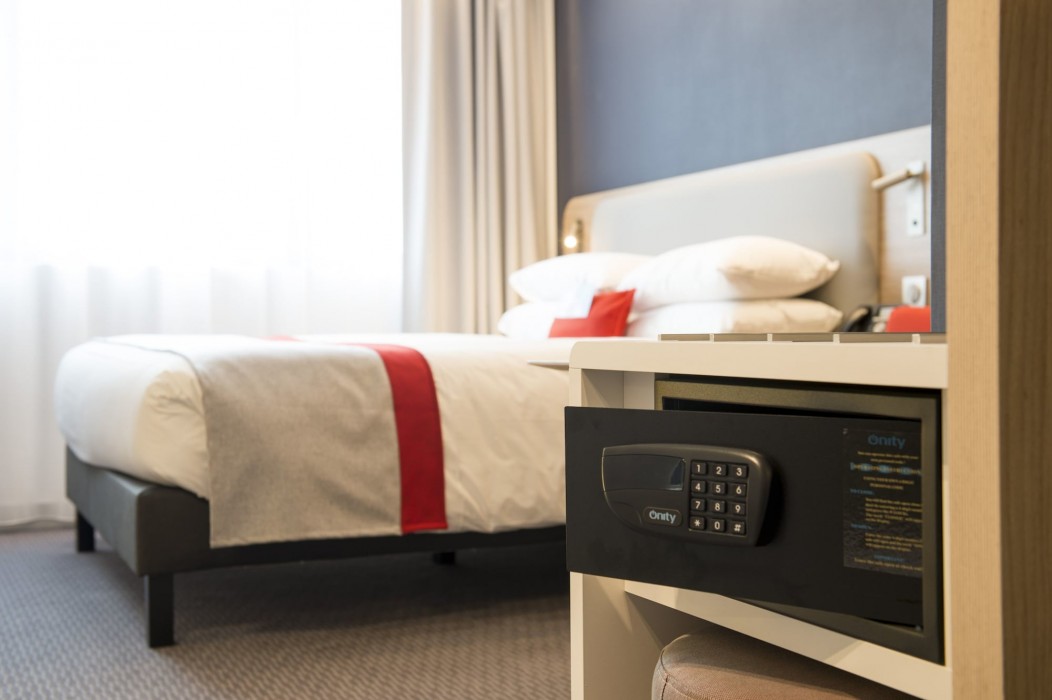 holiday inn express paris cdg airport by ihg