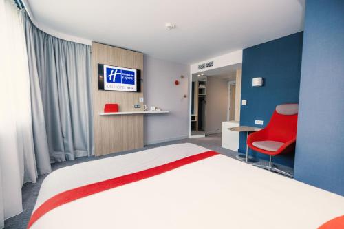 holiday inn express paris cdg airport by ihg