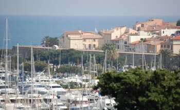 hotel le collier