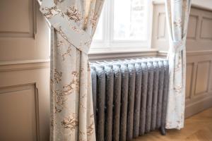 chateau de montabert