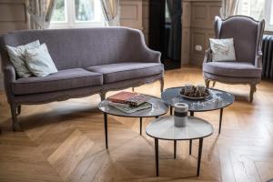 chateau de montabert