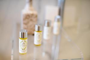 chateau de montabert