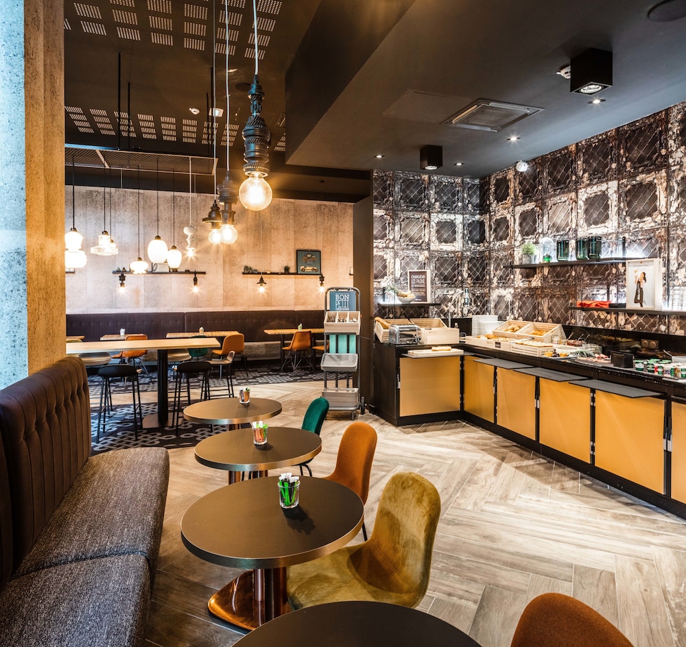 ibis le mans centre gare nord