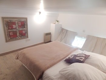 Le Mas Des Roches,Bouches-Du-Rhône>>Aix-En-Provence,5 star