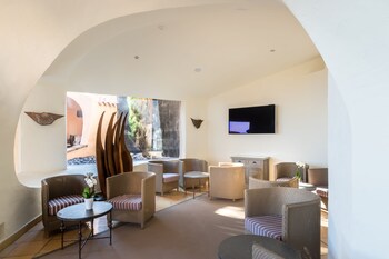 hotel club port la galere