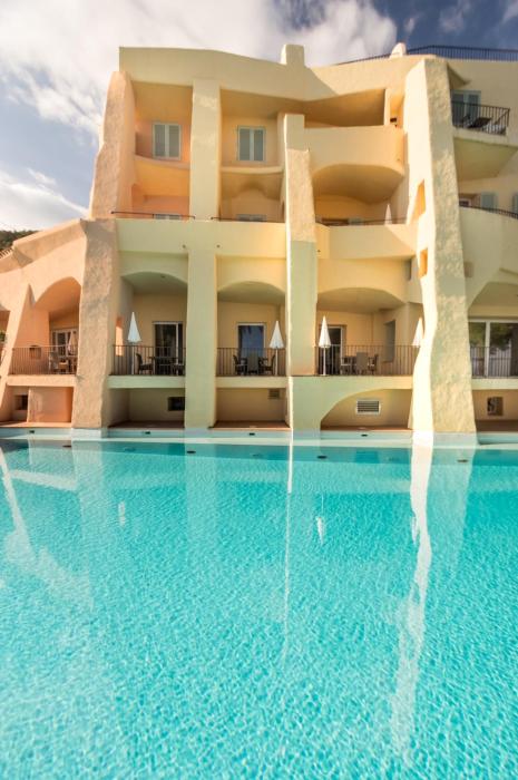 hotel club port la galere