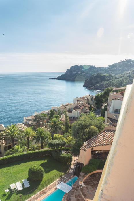 hotel club port la galere