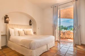 hotel club port la galere