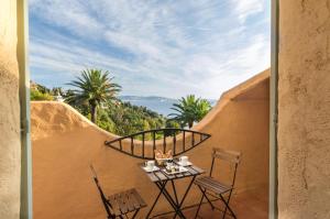 hotel club port la galere