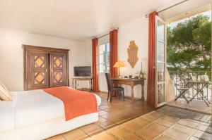 hotel club port la galere