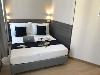 boutique hotel neptune nice