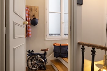 yuna blanche serviced apartments