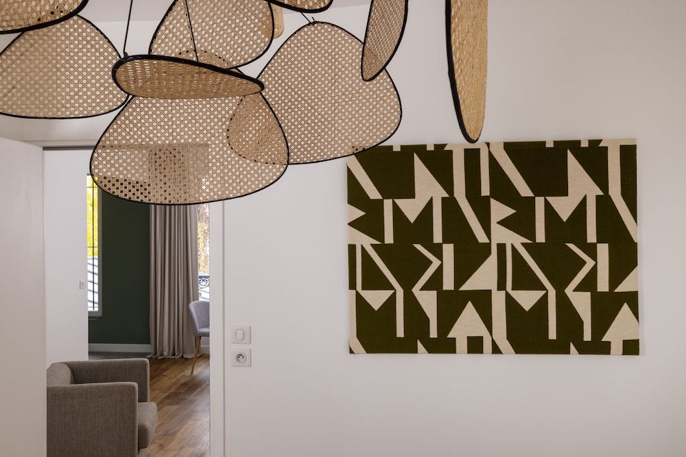 yuna blanche serviced apartments