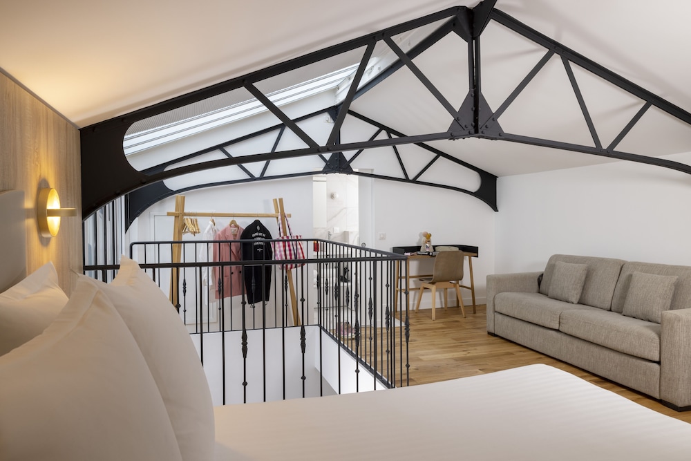 yuna blanche serviced apartments