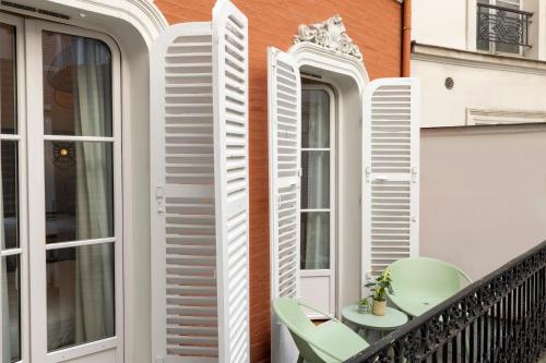 yuna blanche serviced apartments